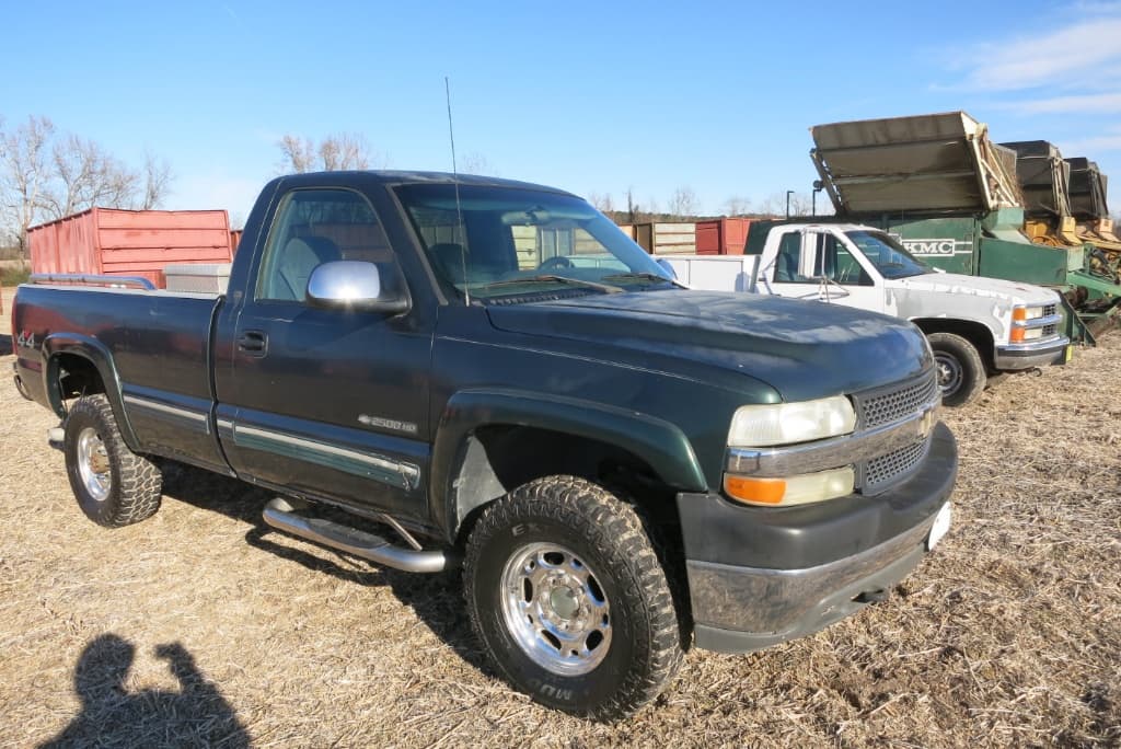 Image of Chevrolet 2500HD Primary image