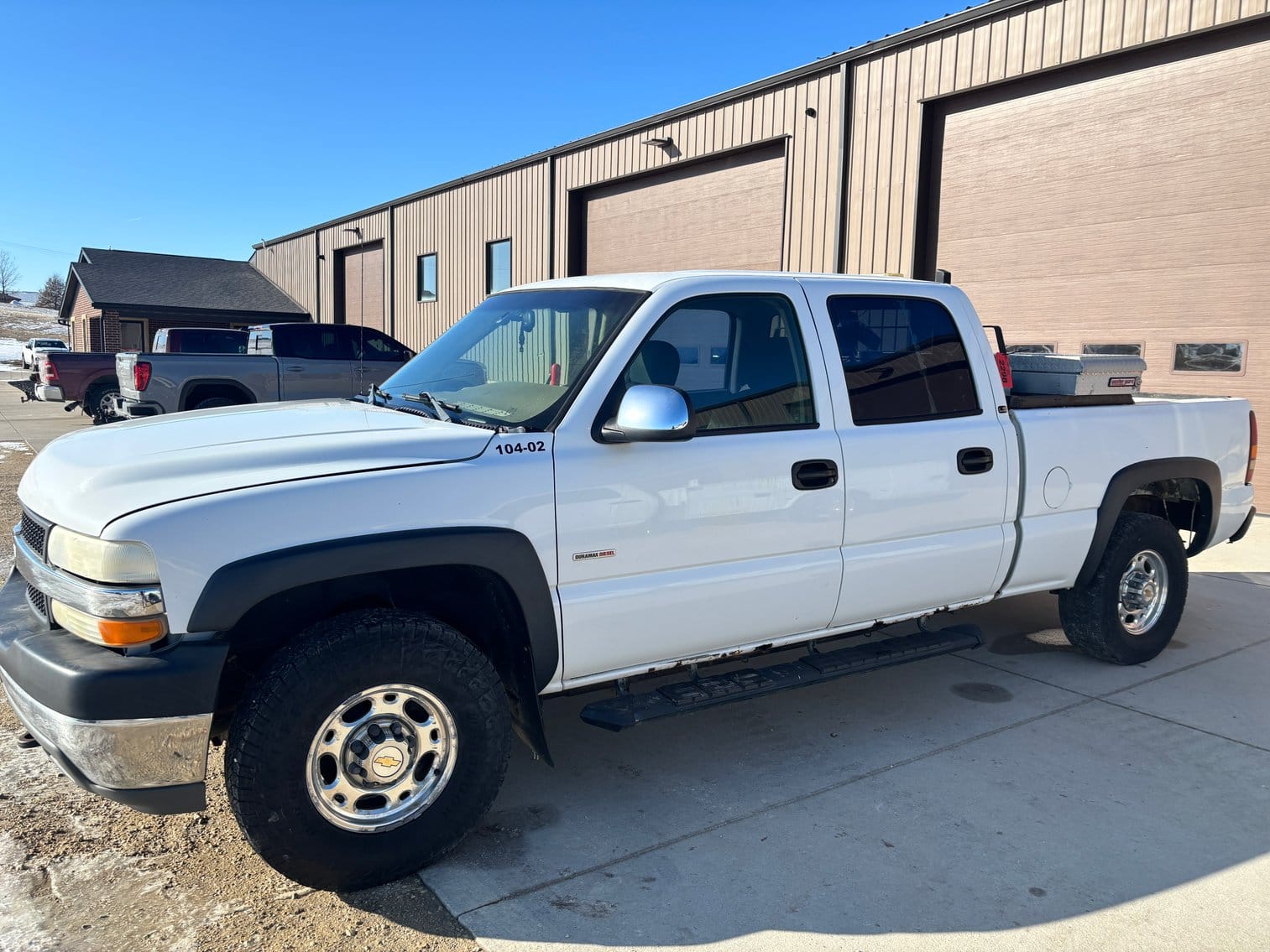 2002 Chevrolet 2500 Equipment Image0