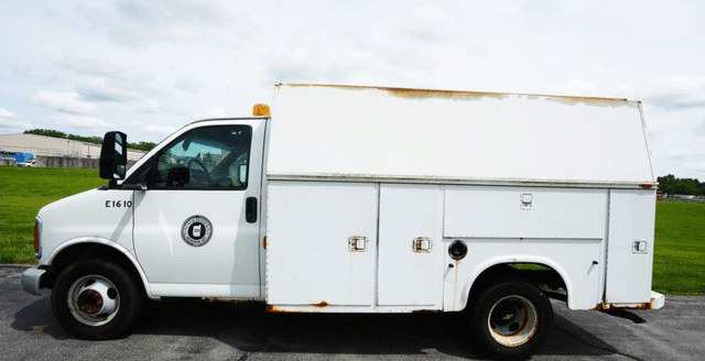 Image of Chevrolet 3500 equipment image 1