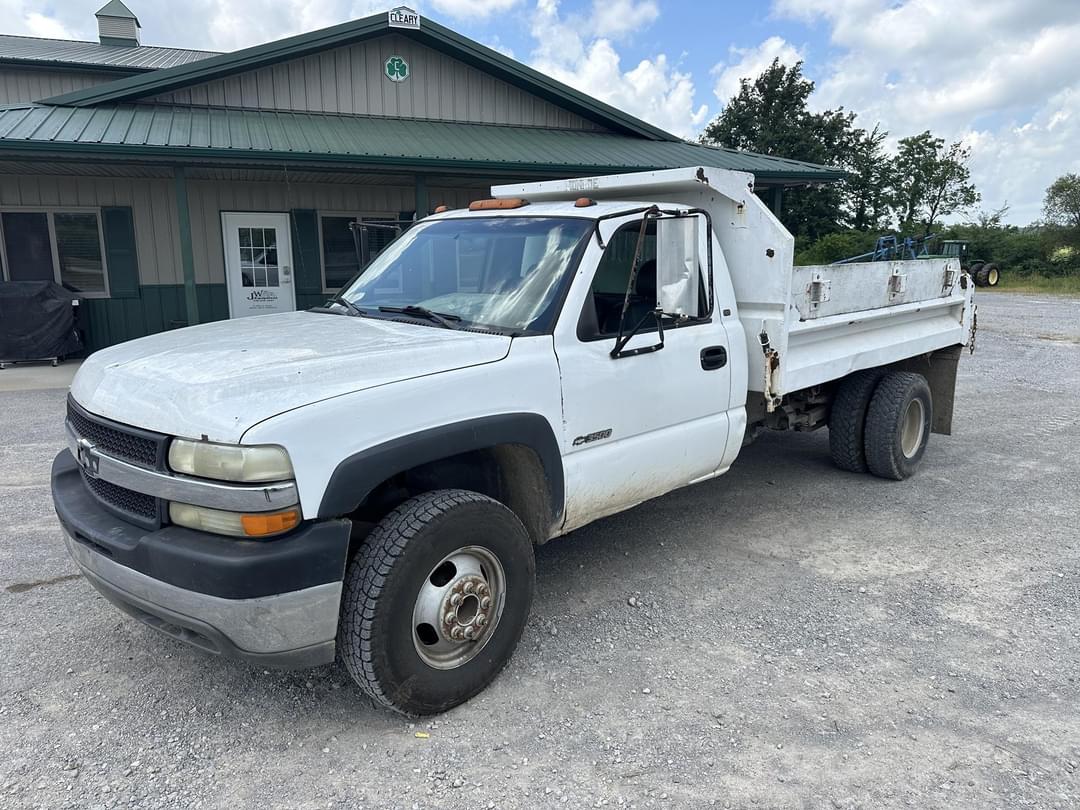 Image of Chevrolet 3500 Primary image
