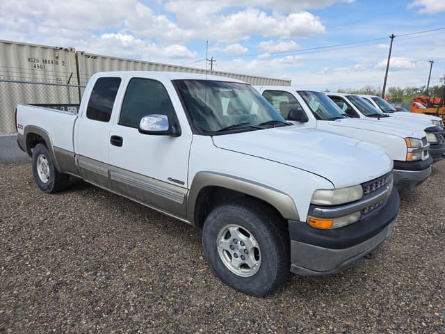 Image of Chevrolet 1500 equipment image 1