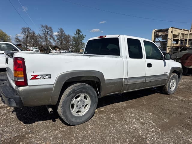 Image of Chevrolet 1500 equipment image 4