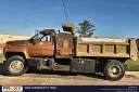 2002 Chevrolet C7500 Image