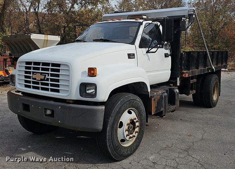 Image of Chevrolet C7500 Primary image