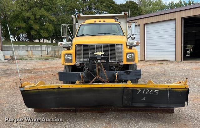 Image of Chevrolet C8500 equipment image 1