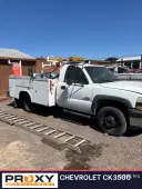 2002 Chevrolet 3500 Image