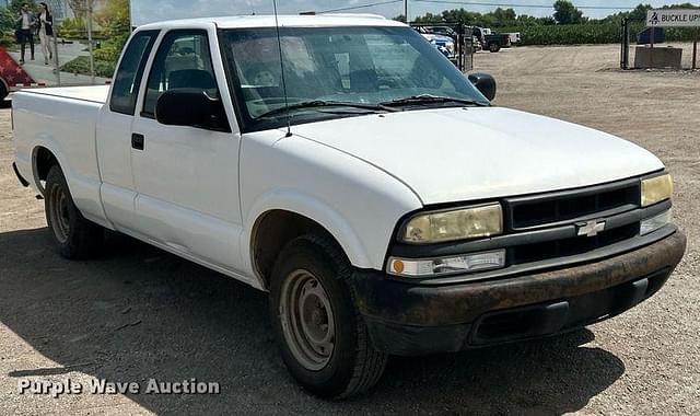 Image of Chevrolet S10 equipment image 2