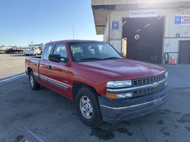 Image of Chevrolet 1500 equipment image 1