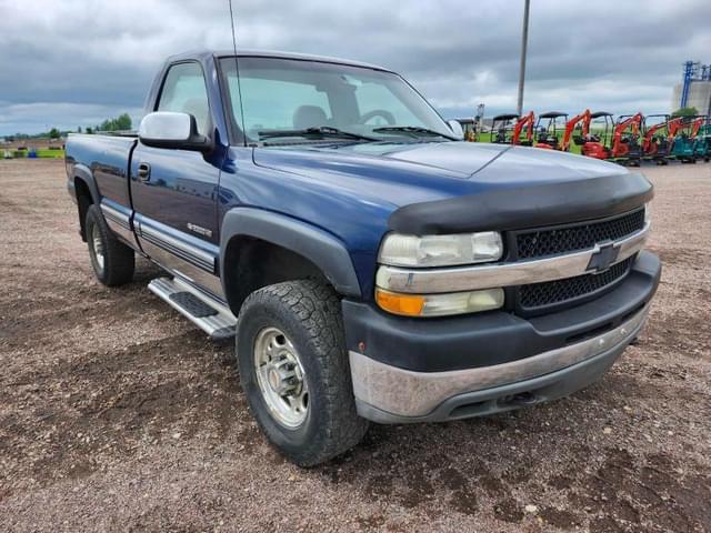 Image of Chevrolet 1500 equipment image 1