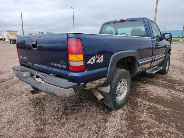Image of Chevrolet 1500 equipment image 2