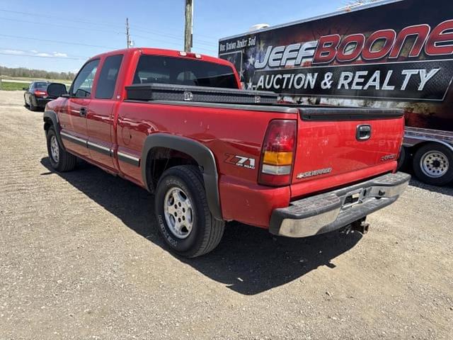 Image of Chevrolet 1500 equipment image 1