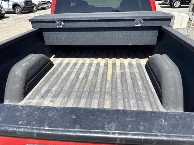 Image of Chevrolet 1500 equipment image 3