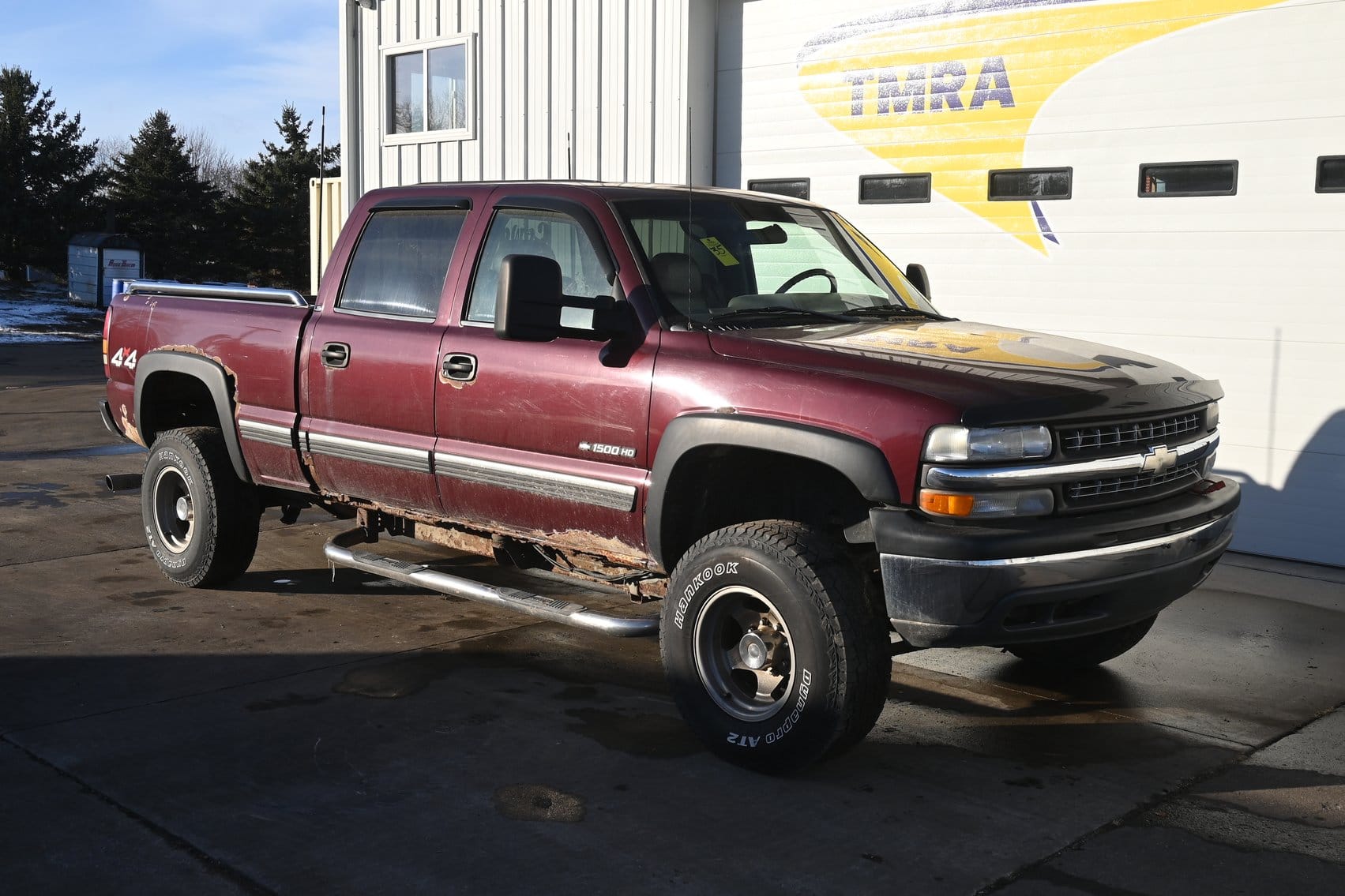 2002 Chevrolet 1500HD Equipment Image0