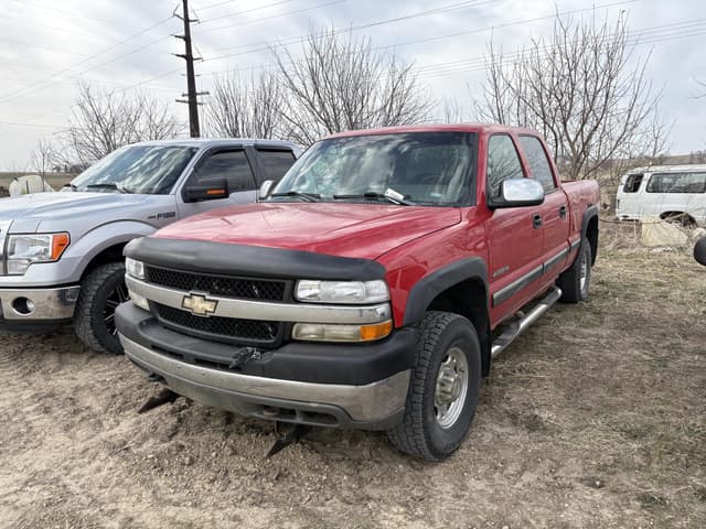 Image of Chevrolet 2500HD equipment image 1