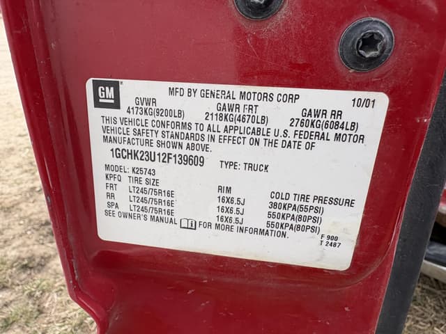 Image of Chevrolet 2500HD equipment image 3