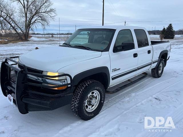 Image of Chevrolet 2500HD equipment image 1