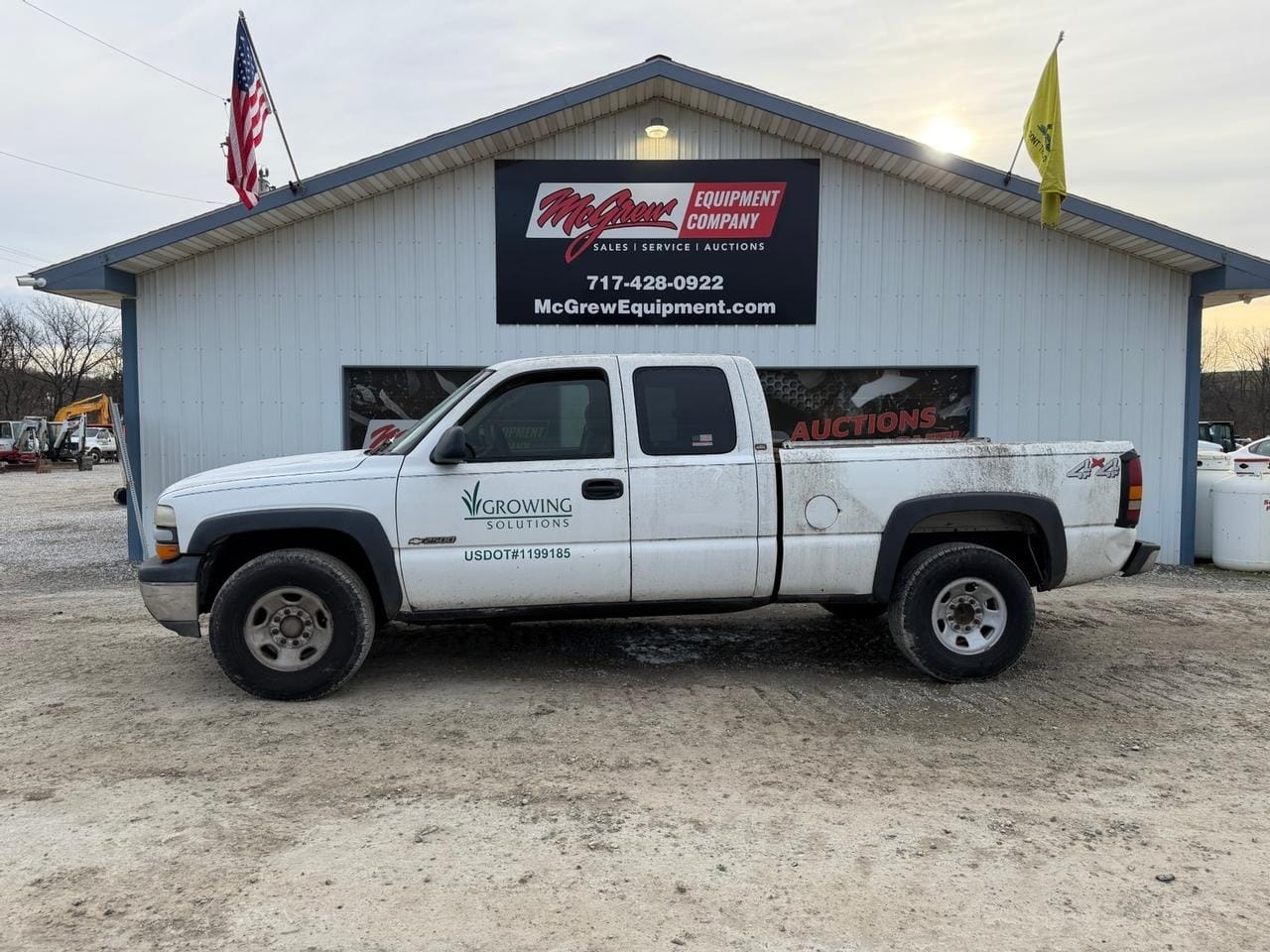 2002 Chevrolet 2500 Equipment Image0