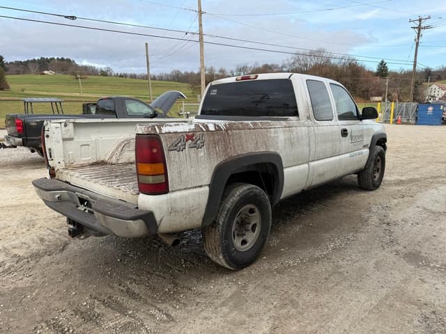 Image of Chevrolet 2500 equipment image 4