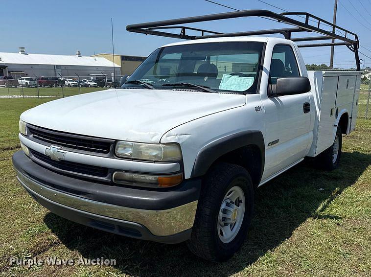 Image of Chevrolet 2500 Primary image