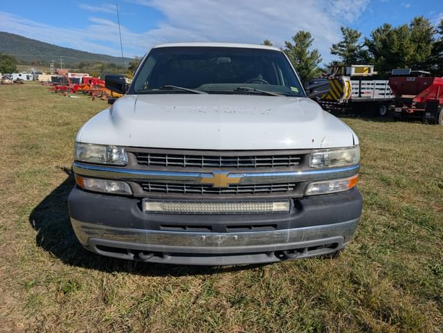 Image of Chevrolet 2500HD equipment image 1