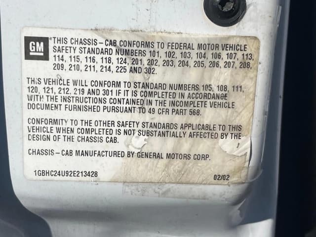 Image of Chevrolet 2500HD equipment image 2