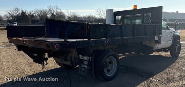 Image of Chevrolet 3500 equipment image 4