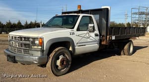 2002 Chevrolet 3500 Image