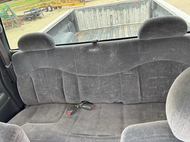 Image of Chevrolet 1500 equipment image 4