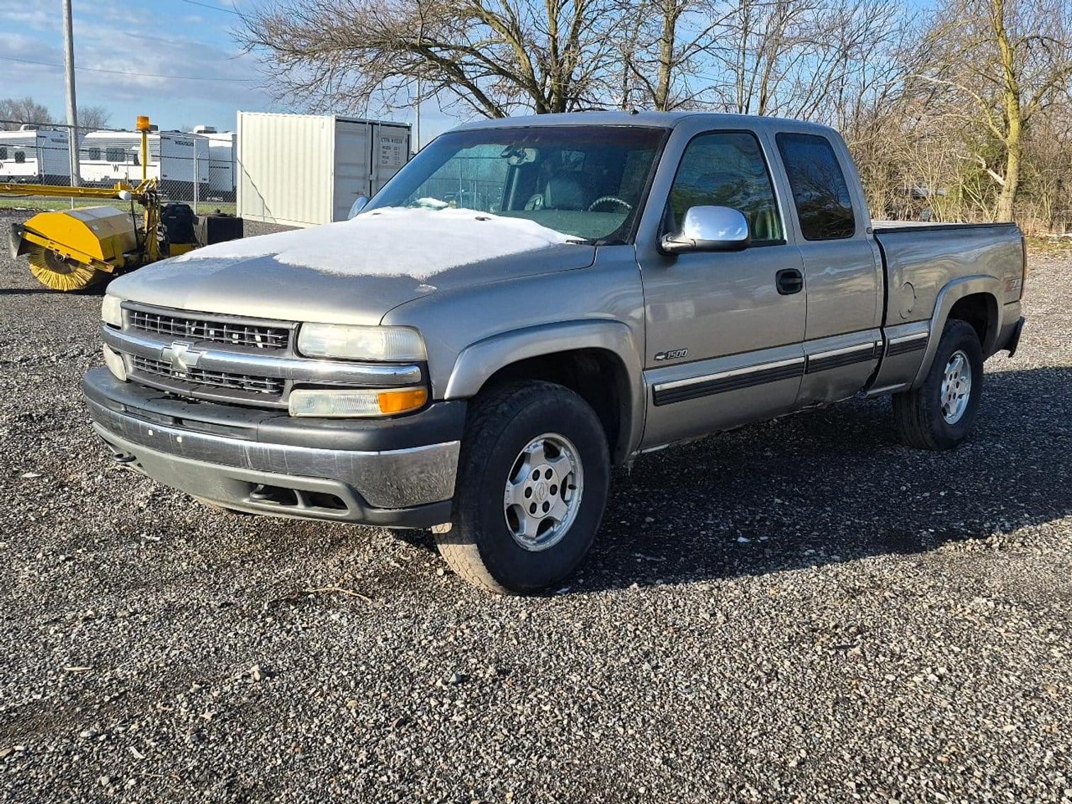 2002 Chevrolet 1500 Equipment Image0