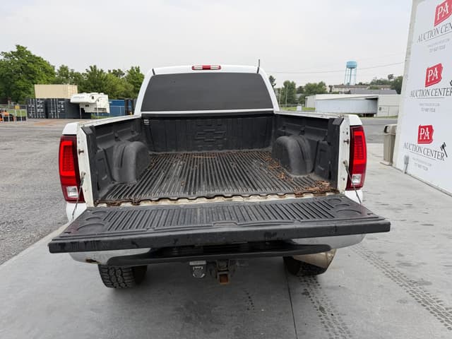 Image of Chevrolet 2500 equipment image 4