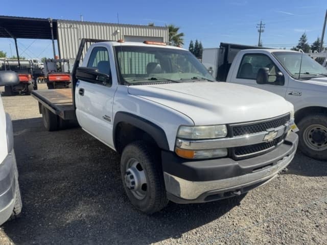 Image of Chevrolet 3500 equipment image 4