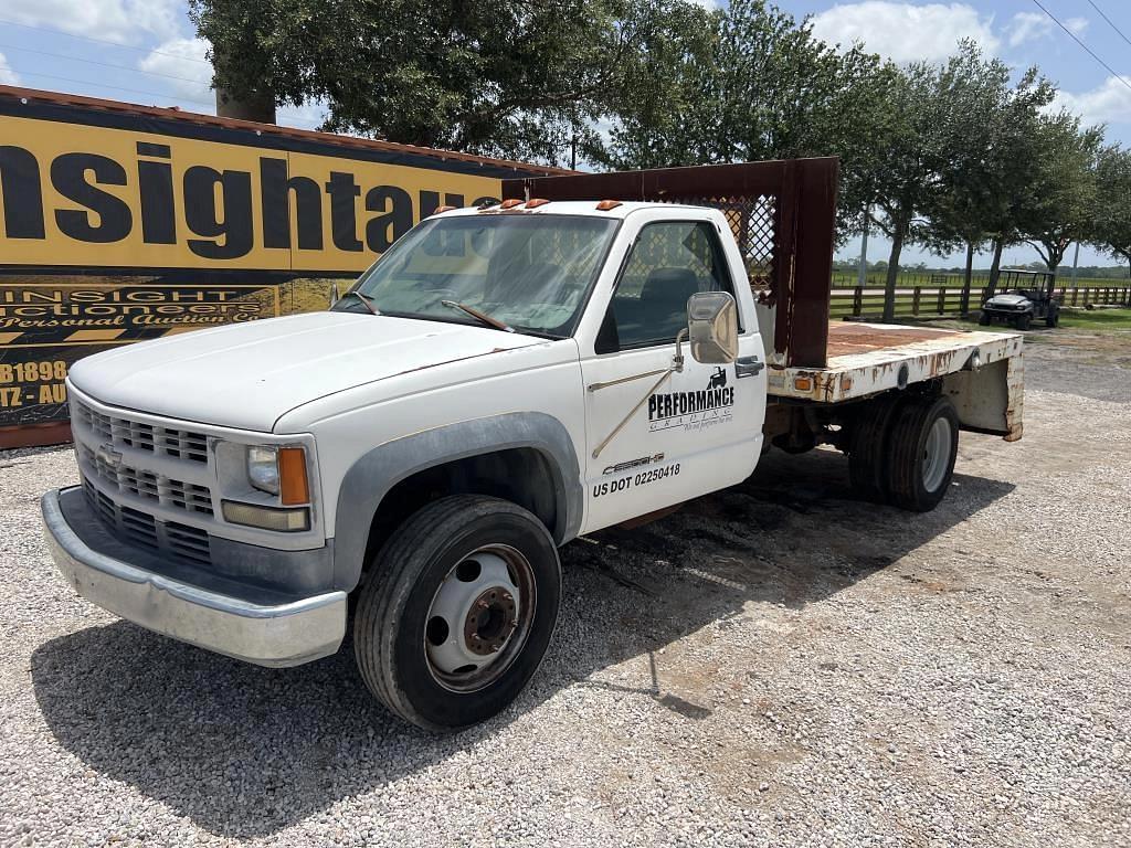 Image of Chevrolet 3500HD Primary image