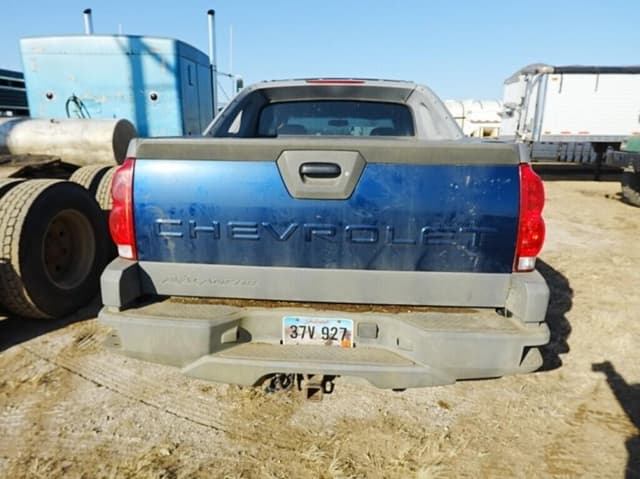 Image of Chevrolet Avalanche equipment image 3