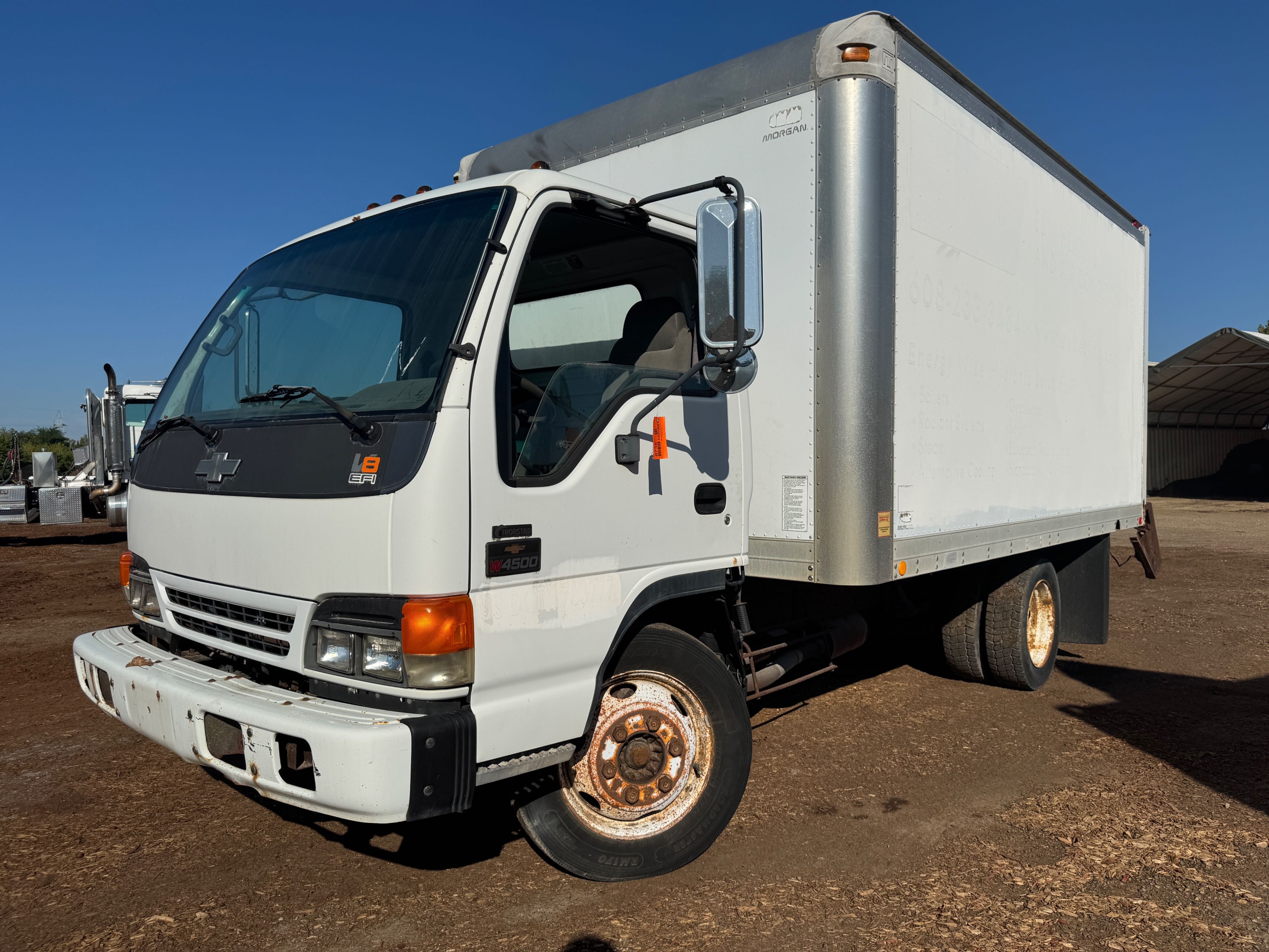 2002 Chevrolet C4500 Equipment Image0