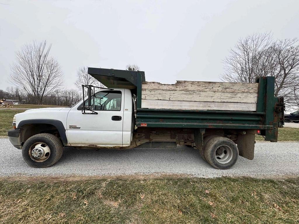 Image of Chevrolet 3500 Primary image