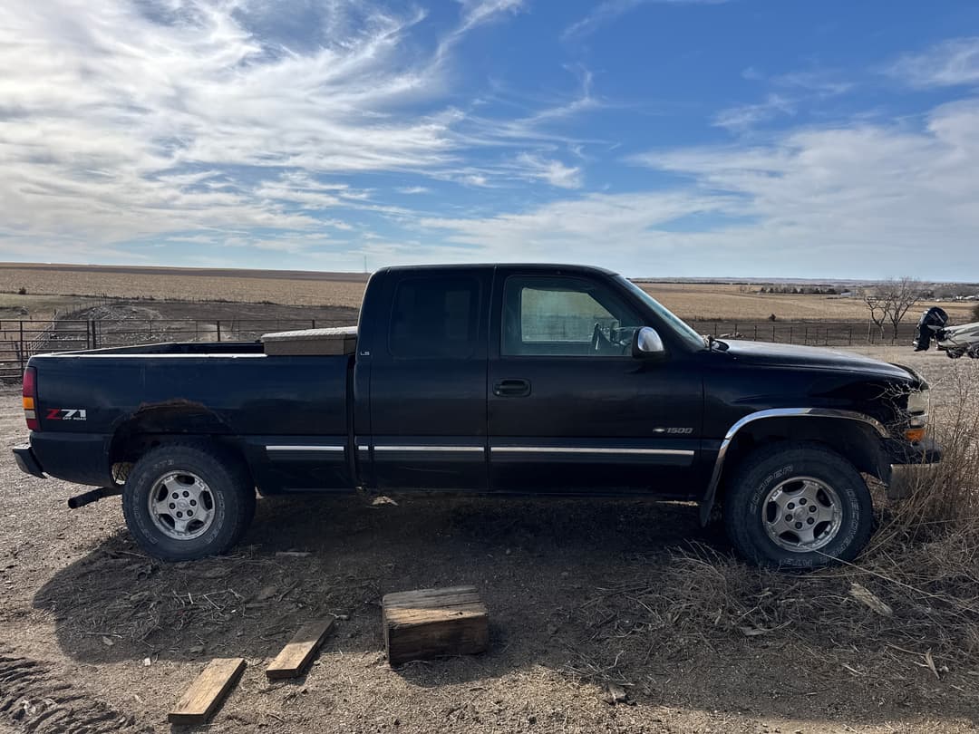 Image of Chevrolet 1500 Image 1