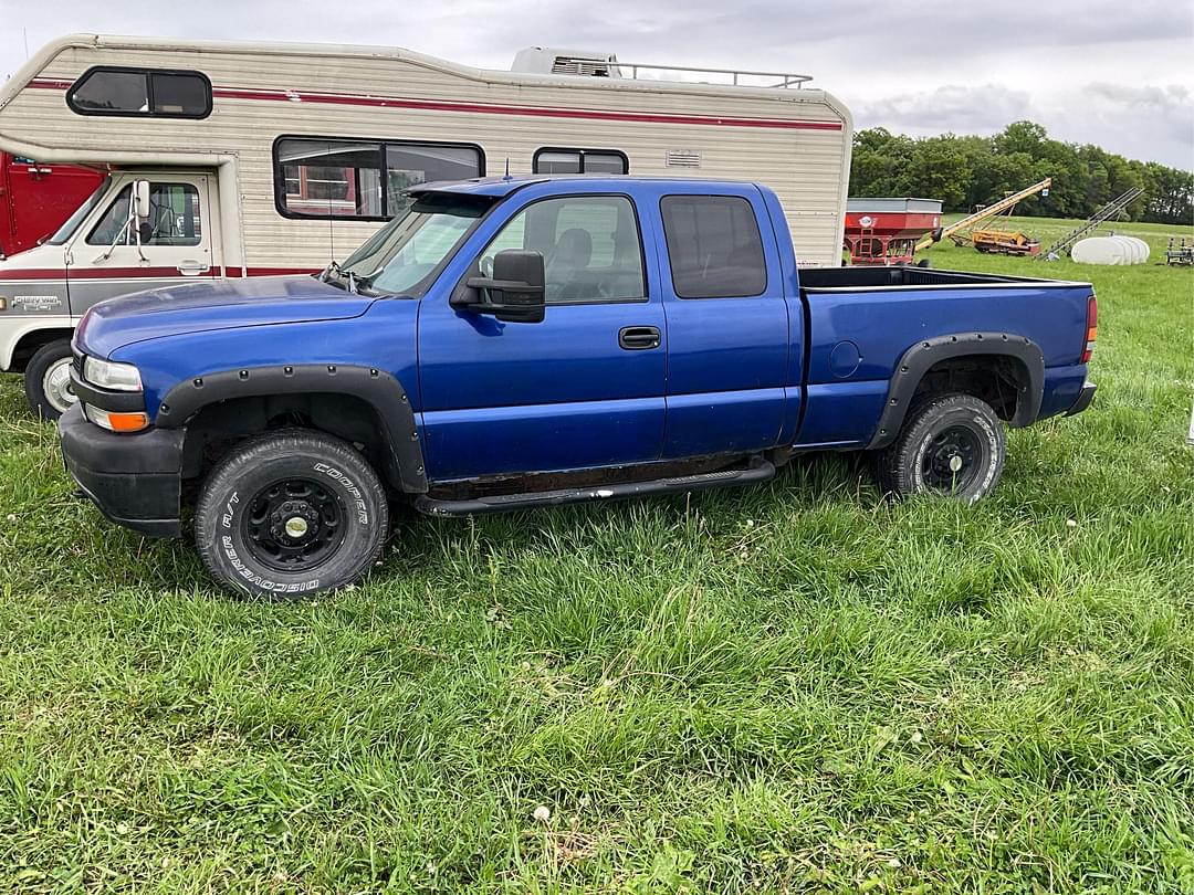 Image of Chevrolet 2500 Primary image