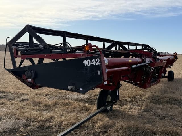 Image of Case IH 1042 equipment image 1