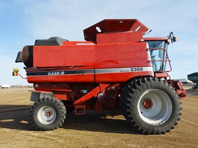 Image of Case IH 2388 equipment image 4