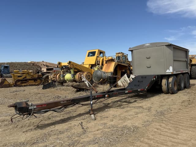 Image of Cornhusker 800 equipment image 3