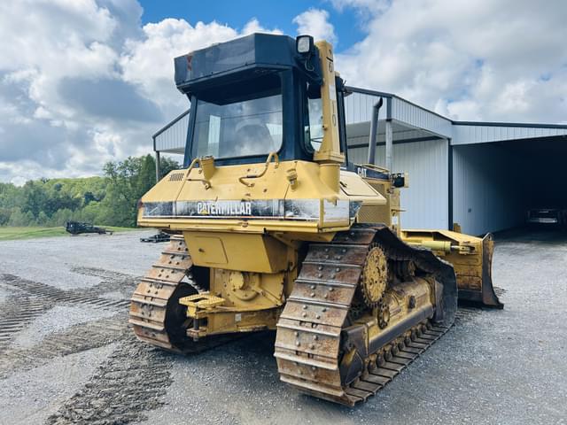 Image of Caterpillar D6M XL equipment image 2