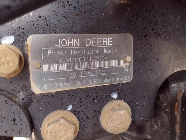 Image of John Deere 110 equipment image 4