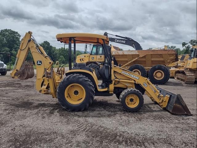 Image of John Deere 110 equipment image 2