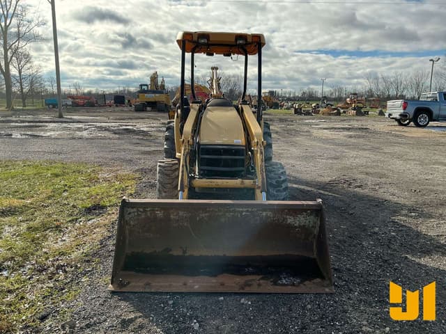 Image of John Deere 110 equipment image 1