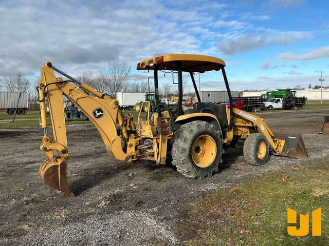 Image of John Deere 110 equipment image 4