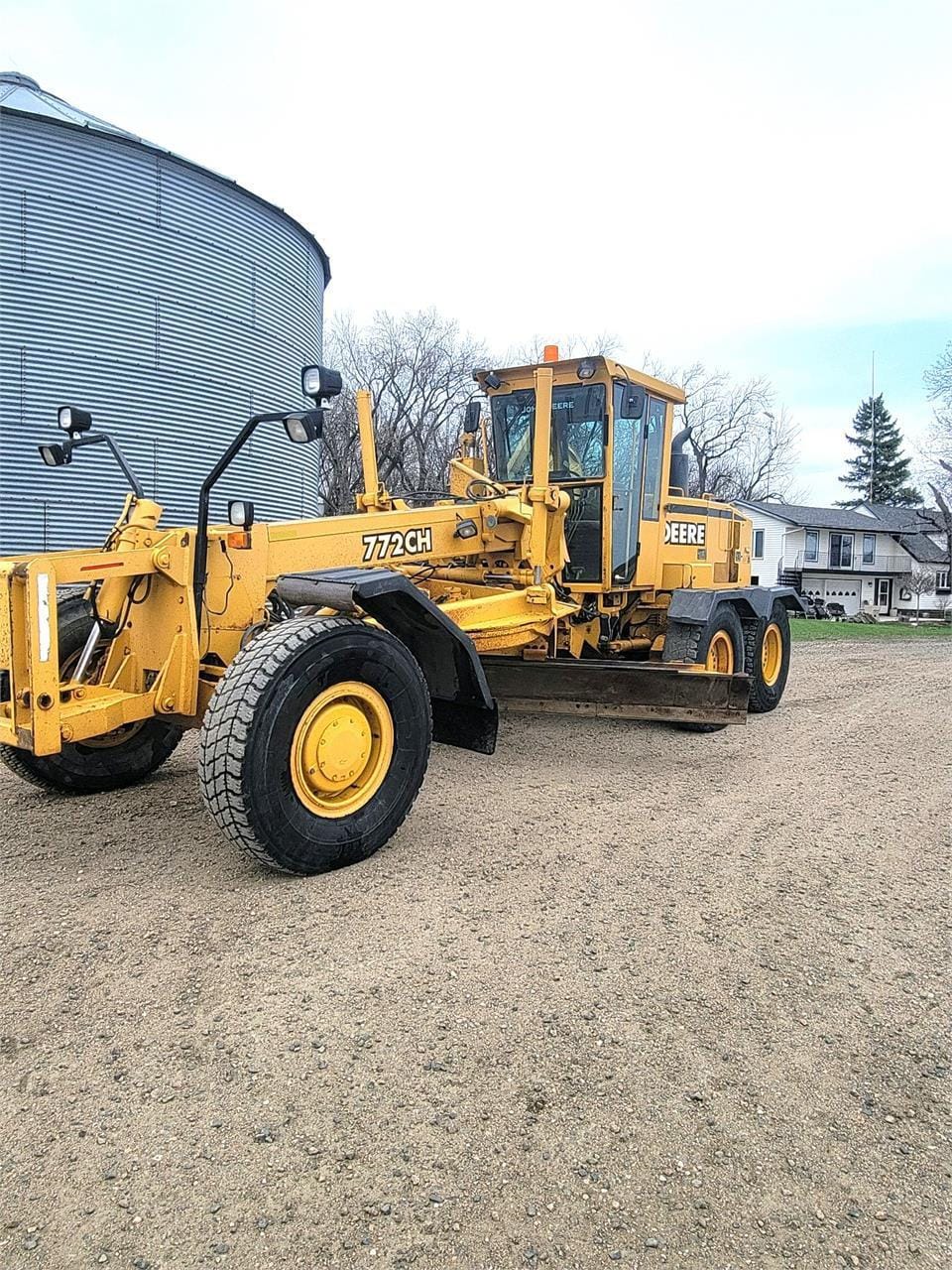 Main image John Deere 772CH