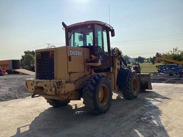 Image of John Deere TC44H equipment image 3
