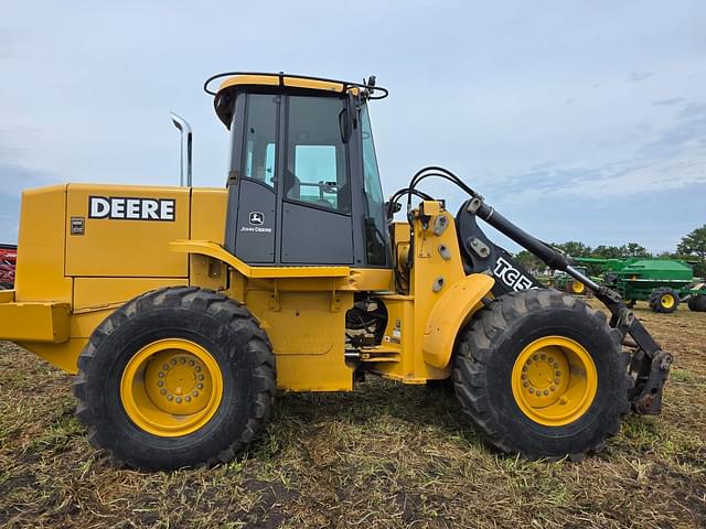 Image of John Deere TC54H equipment image 2