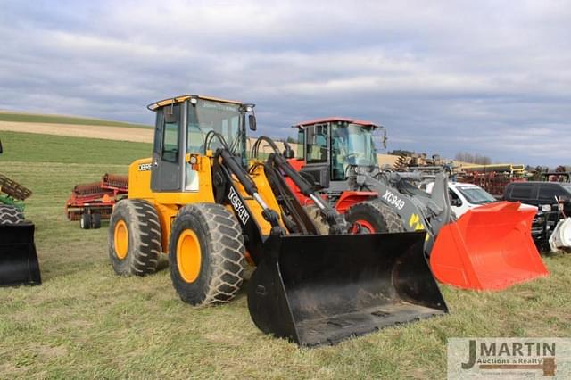 Image of John Deere TC54H equipment image 1