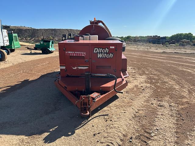 Image of Ditch Witch FX30 equipment image 1